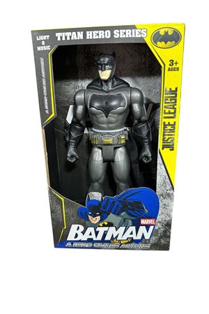 KUTUDA BÜYÜK IŞIKLI PİLLİ BATMAN 